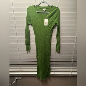 New with tags, green dress.